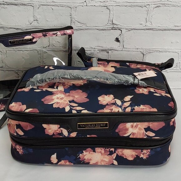'VICTORIA'S SECRET' COSMETIC BAG'S COMPLETE 3-PIECE TRAVEL SET - Picture 9 of 16